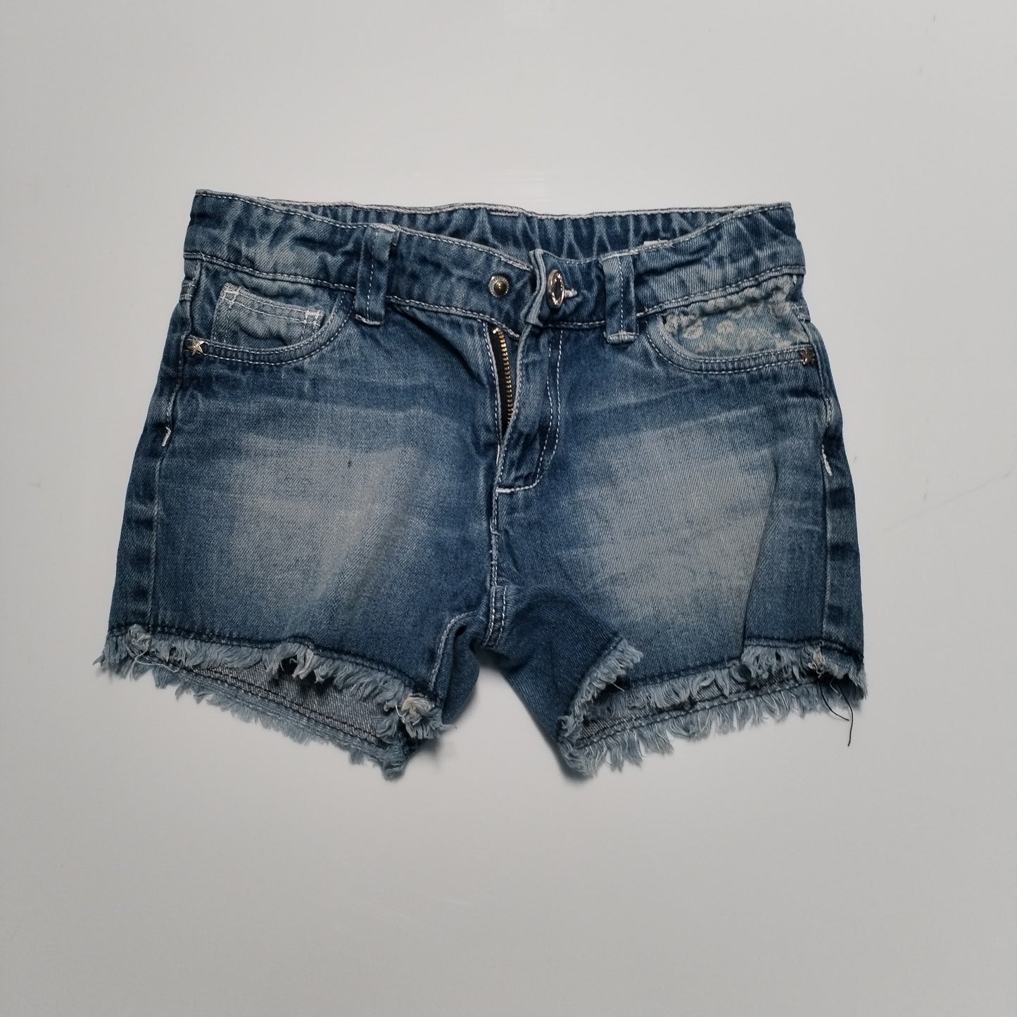 Short jeans